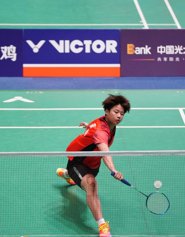 他在攻防两 他在攻防两